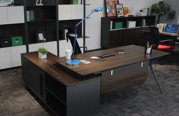 板式大班臺具有什么優點？