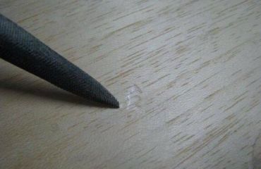 辦公桌桌面出現凹痕怎么處理？