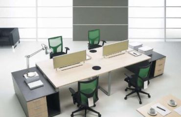 南京實木辦公家具表面出現(xiàn)損壞的處理方法！